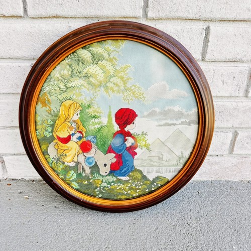 Vintage Cross stitch "Mary Joseph Jesus Scene"-Framed Needlework 13.5" Religious - Picture 9 of 12