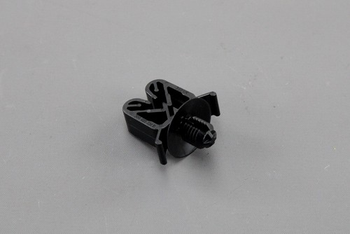Genuine VW Polo AW Audi A1 SEAT Ibiza Skoda Scala brake cable clip 2Q0609734B - Picture 2 of 3