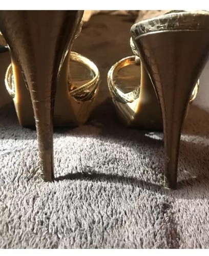 👠😎💛💛BCBG Metallic Riemchen 5 Absätze 1 1/2 Plateau Schuhe Größe 6 - Bild 7 von 9