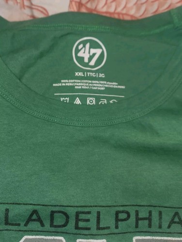 47 Brand - PHILADELPHIA EAGLES - Retro Helmet Logo Men's T-SHIRT - 2XL BRAND NEW - Picture 4 of 4