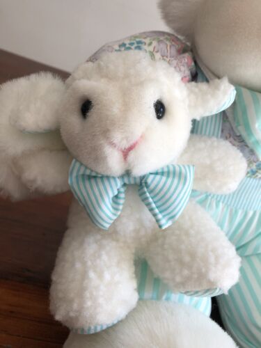 Peluche de colección TB Trading Co verde como nuevo conejo cordero bebé años 90 floral 24"" DanDee - Imagen 3 de 12