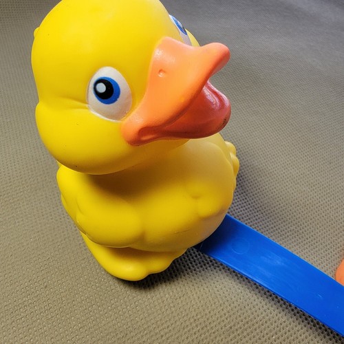 Vintage 1998 Walk 'n Waddle Duck w/ Baby Duckling Push Toy WHEELS NEED REPAIRED. - Picture 16 of 24