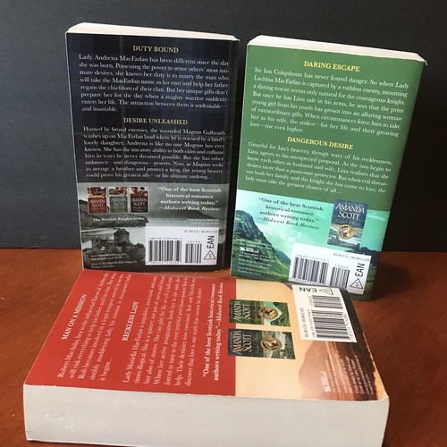 Lot: Amanda Scott Books 1 2 3 Paperbacks Lairds of the Loch Trilogy Set Signed - Imagen 6 de 8