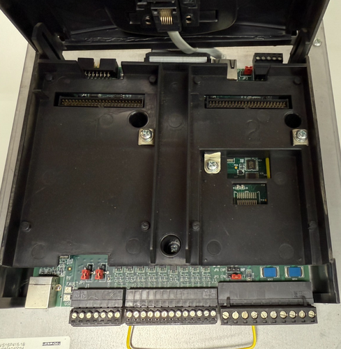 BALDOR VS1SP415-1B Inverter Drive VFD 21Amp 15HP 480VAC 3P 11kW H2 Inverter - Picture 14 of 24