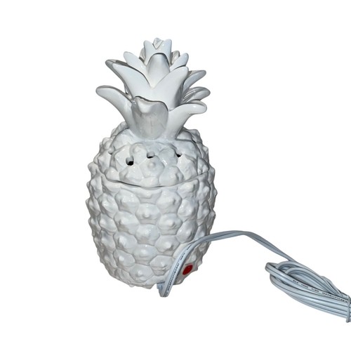 Scentsy Southern Hospitality Pineapple Wax Warmer - Picture 4 of 9