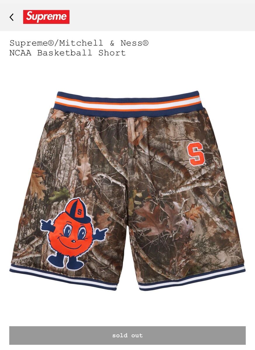 Supreme NCAA Mitchell & Ness Basketball Short Syracuse Camo Supreme NCAA Mitchell & Ness Basketball Short Syracuse Camo
