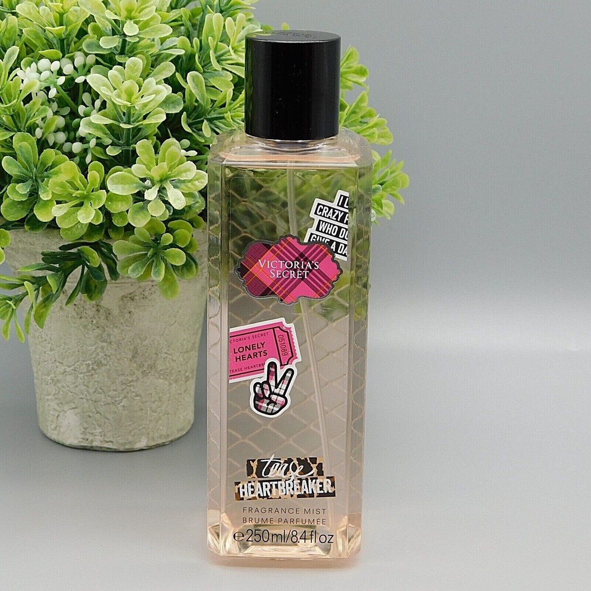 Victoria's Secret Tease Heartbreaker Fragrance Mist 8.4 oz New