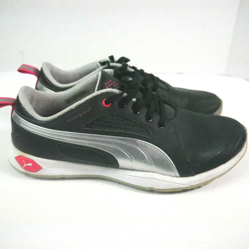 Zapatos de golf PUMA BioFly para mujer talla 7 sin clavos 187877-03 negros plateados frambuesa Foto 2 de 4