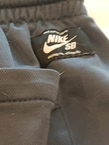 Nike SB Shorts Boys DriFit Big Swoosh Elastic Waist Skateboarding Gray MED 10/12 - Picture 5 of 7