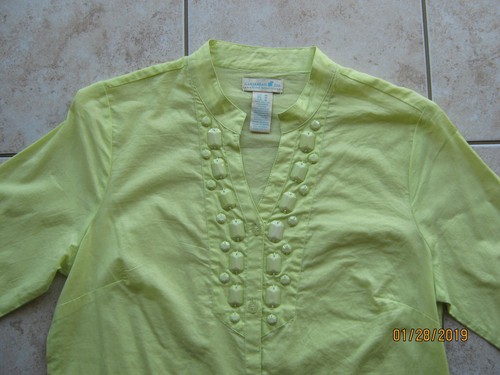 Caribbean Joe Women's 3/4 Sleeve Embellished V-Neck Lime Kiwi Tunic Top Medium M - Picture 2 of 6