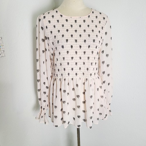 Rose & Olive hellrosa gesmoktes Bohemian Top mit schwarzen Herzen, Größe L - Bild 1 von 10