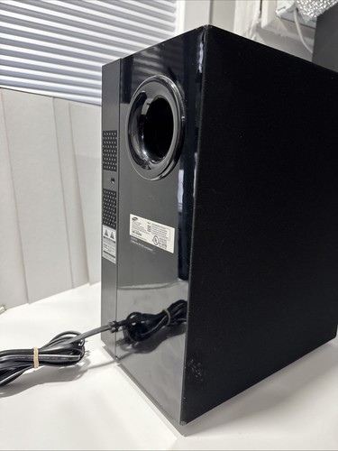 Subwoofer wireless alimentato Samsung PS-WF450 home theater suono surround - Foto 7 di 11