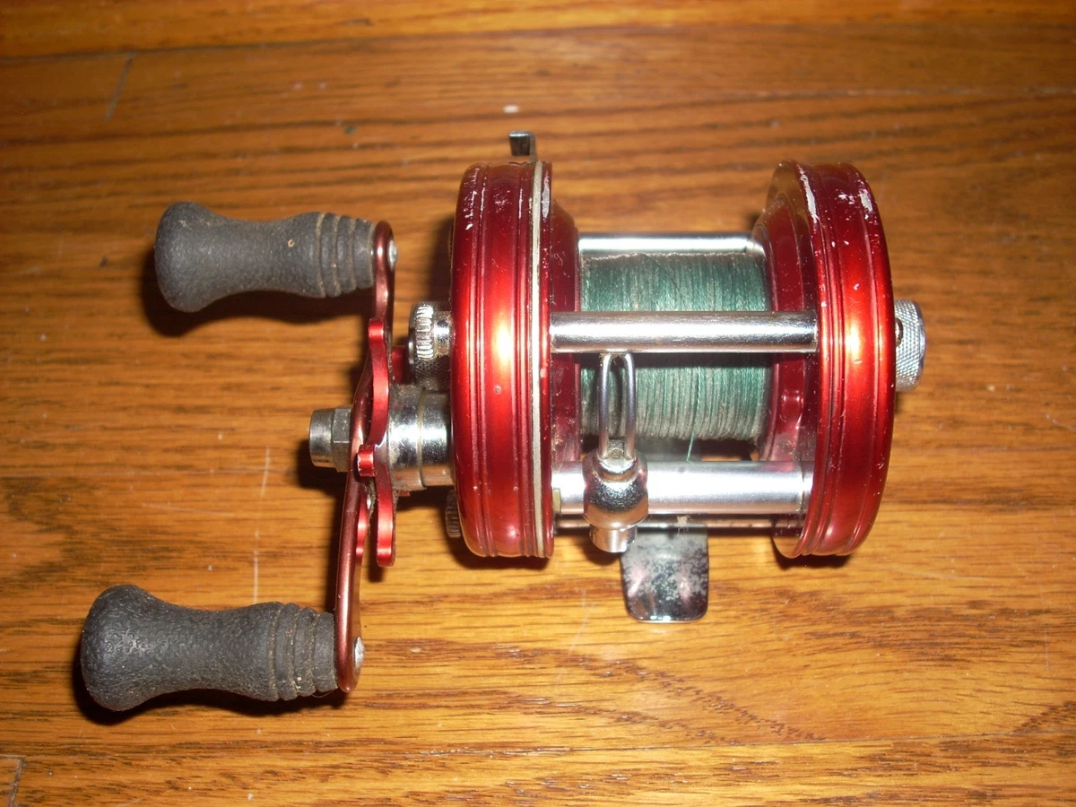 Ancien Moulinet Abu Garcia Ambassadeur 5000 - Suède - Pied Rouge - Vintage #723065