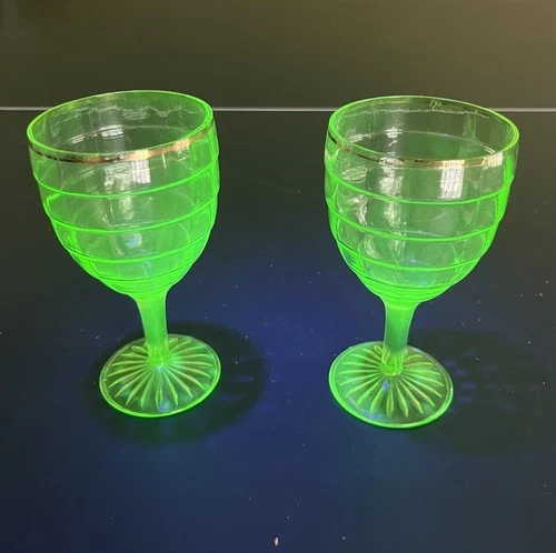 2 Anchor Hocking Glass Block Optic Green Depression Water GOLD TRIM Uranium