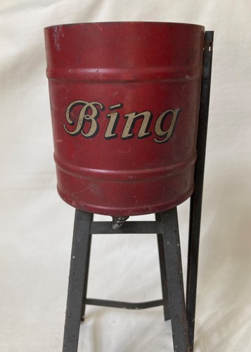 Torre de agua antigua Bing para diseño de tren, rojo y negro, falta parte superior y caño - Imagen 2 de 6