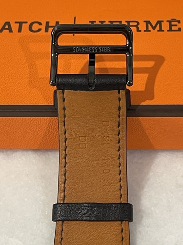 Hermes Apple Watch Series 5 44MM Space Black Single Tour Noir - 3 Armbänder - Bild 4 von 13