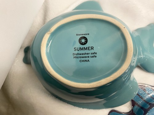 Teal Colored Fish Dishes - Picture 5 of 7