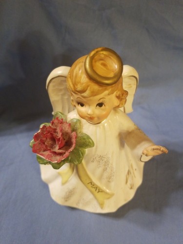 Vintage Lefton MAY Angel Music Playing Figurine #1324 - Picture 2 of 7