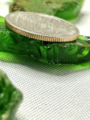 Big Beach Surf Tumbled Sea Glass California Jolly Rancher Green Apple Text USA! - Imagen 7 de 9