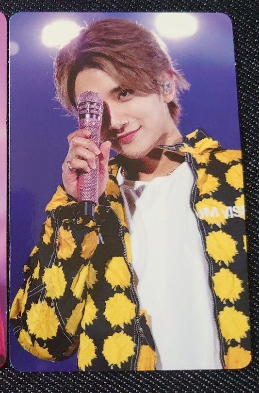 SEVENTEEN HANABI 2022 JAPAN FAN MEETING DVD Blu-ray ver