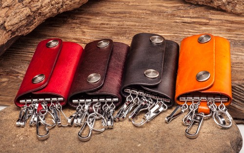 C75 Brown Mens Punk Vintage Leather Key Rings Holder Keychain Key Case For Women - Picture 9 of 12