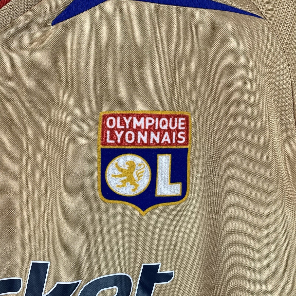 UMBRO OLYMPIQUE LYONNAIS 2007/08 AWAY VINTAGE FOOTBALL