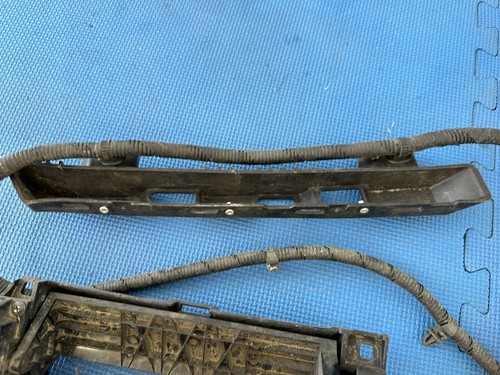 2017-2022 Hyundai Ioniq Front Air Shutter Left And Right w/ Electric Harness - Picture 4 of 17