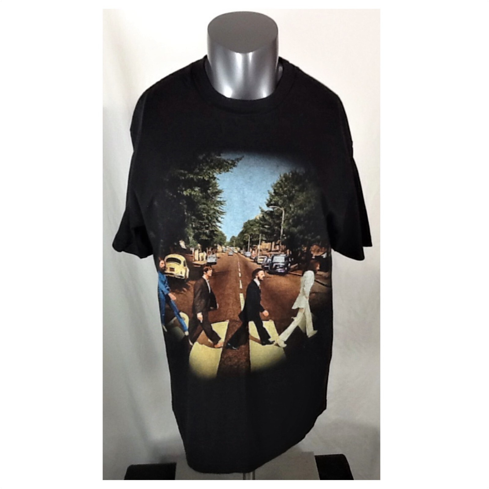 Vintage 1999 The Beatles Abbey Road (Large) Album Cov… - Gem