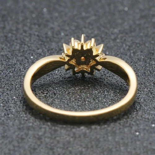 Shiny Flower Shape Halo Ring Inlaid Shiny Zircon 18K Plated Alloy Finger Ring - Picture 4 of 5