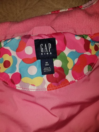 Gap Kids Vest girls pink floral pattern Size Medium or 8 flowers snap button - Picture 5 of 5