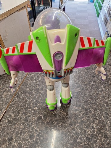 DISNEY TOY STORY BUZZ LIGHTYEAR ANTI-GRAVITY UTILITY BELT TURBO GLOW *MATTEL* - Picture 7 of 13