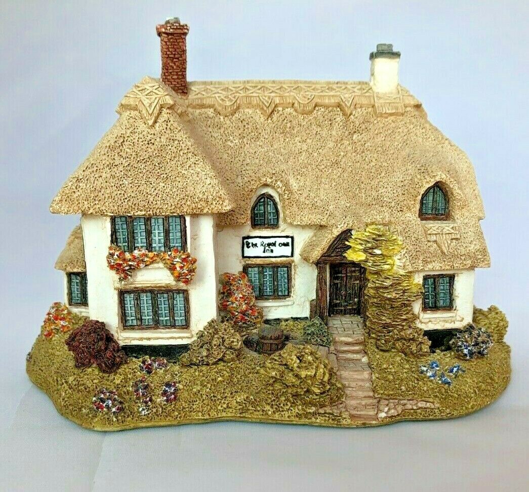 リリパットレーン　 OAK INN 36 Lilliput Lane - Royal Oak Inn