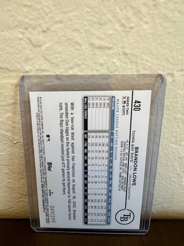 2024 Topps Series 2 - Orange Foil #430 Brandon Lowe /299 - Imagen 2 de 4