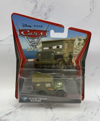 Nuevo en Paquete Race Team Sarge #15 Disney Pixar Cars 2 Mattel Vehículo Coche 2010 NUEVO