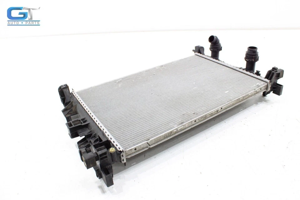 Jeep Compass 2017-2022 2,4 L motor refrigerante radiador de refrigeración OEM Foto 2 de 4