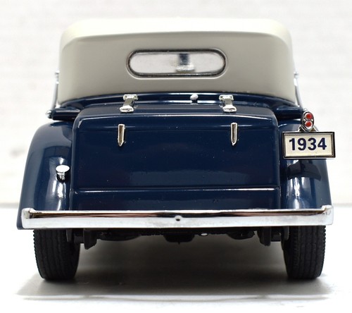 Danbury Mint 1934 Hispano-Suiza J12 Blue 1/24 Scale Diecast - w/ Box & Title - Picture 7 of 15