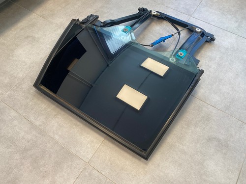 VW Touareg GENUINE Left Rear Window Lift With Glass 7L0839461D - Picture 7 of 14