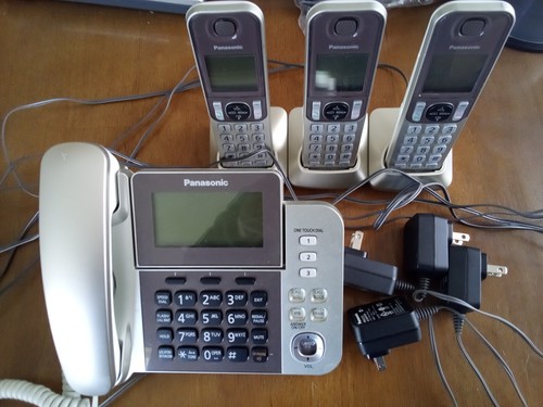 Panasonic KX-TGF350N Silver Corded/Cordless 3 Handsets DECT 6.0 Answering Phone