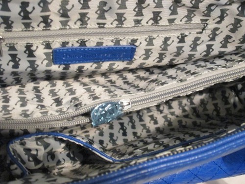 Damsel in Defense Handtasche Beuteltasche Kari Kobaltblau NEU X-Large - Bild 8 von 10