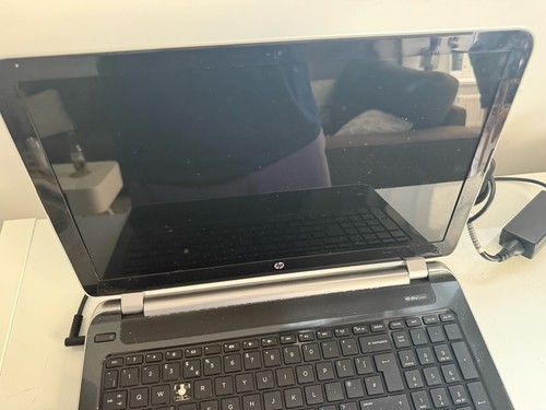 Ordinateur portable HP 15-n268sa, défectueux - Photo 4/6