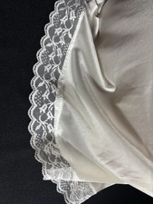 Vtg Silky Wedding Lace Shiny Mini Petti Slip Skirt Slip Tulip Wide Lace L