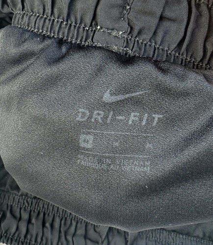 Nike Dri-FIT Black Running Shorts M Built-In Brief Liner Lightweight Athleisure - Picture 10 of 12