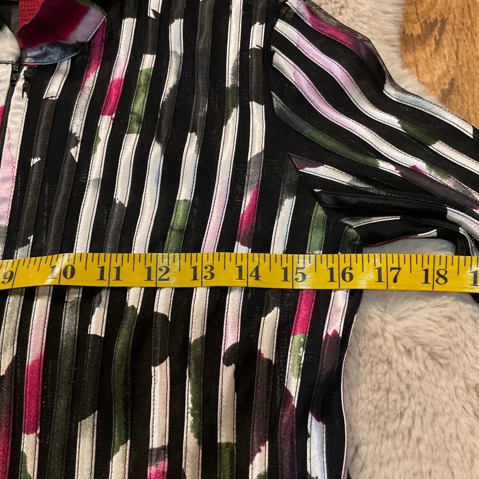 JS Collections Zip Front Blouse Size 4 Petite Mesh Floral Flare Sleeve Long Slev - Image 3 of 4