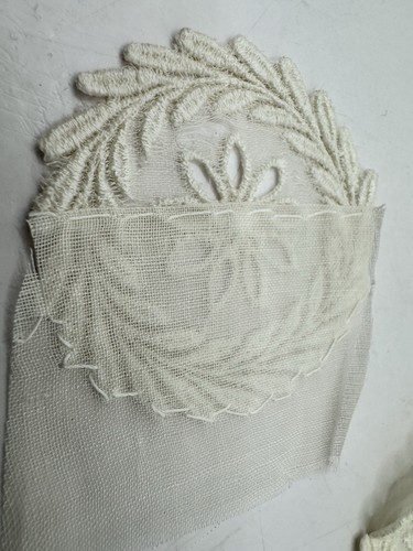 10 Medaglioni in Pizzo 1” per Lingerie, Biancheria da Letto Progetti Artigianali Corona Floreale - Foto 3 di 5