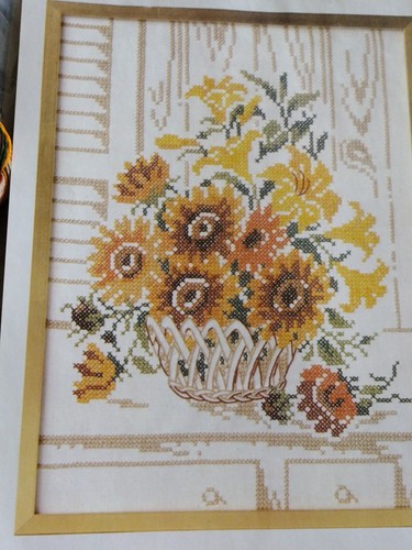 RARO Kit punto croce Columbia Minerva 12"x16" cesto di girasoli - Foto 2 di 11