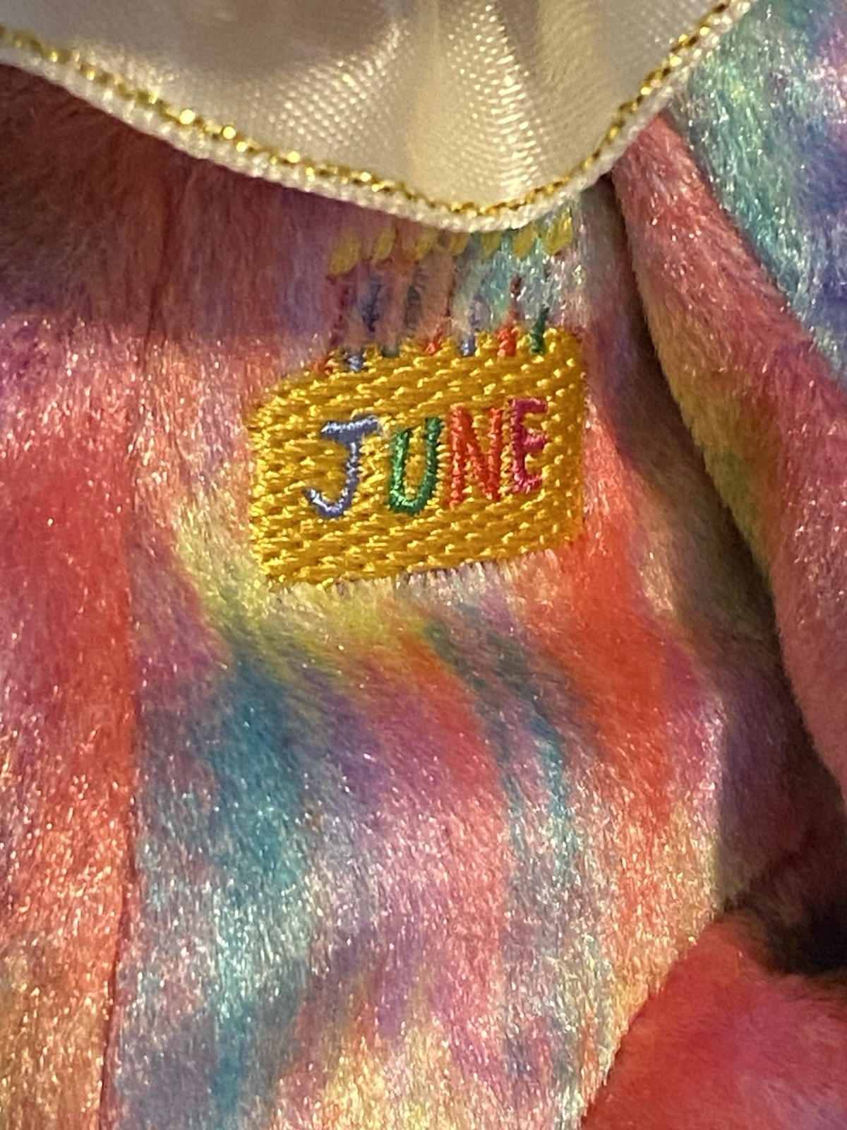 Picture 3 of 18