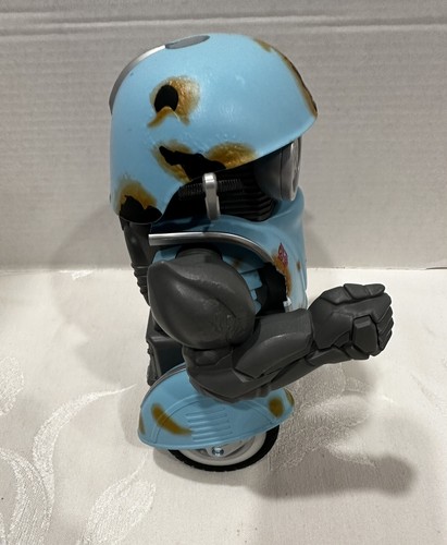 Transformers Autobot Sqweeks RC by Hasbro 2016 The Last Knight  Robot No Remote - Picture 5 of 8