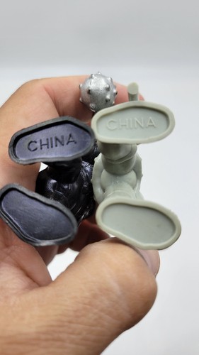 Two Vintage 1990s PVC Knights Cake Topper Figures Castle  - Picture 3 of 5