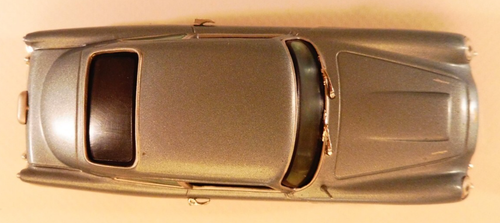 1/43 Vitesse Aston Martin DB5 - Blue - Picture 14 of 17