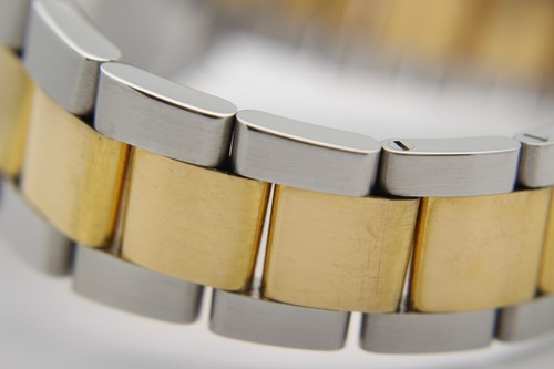 Rolex GMT-Master Two-Tone Yellow Gold Men's Watch Black Dial 40mm 16713T - Picture 5 of 8